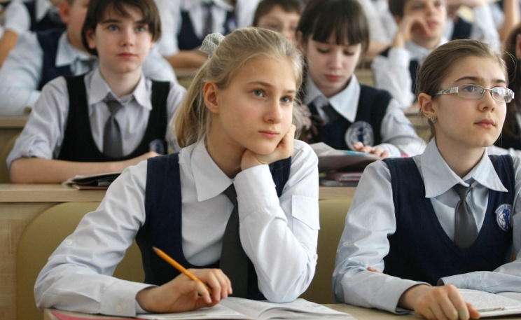 Чаще всего идиопатический сколиоз диагностируется у девочек 10-14 лет